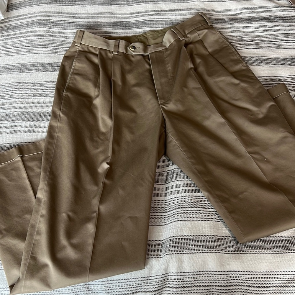 Men’s Jos A Bank Khaki Pants 34x30